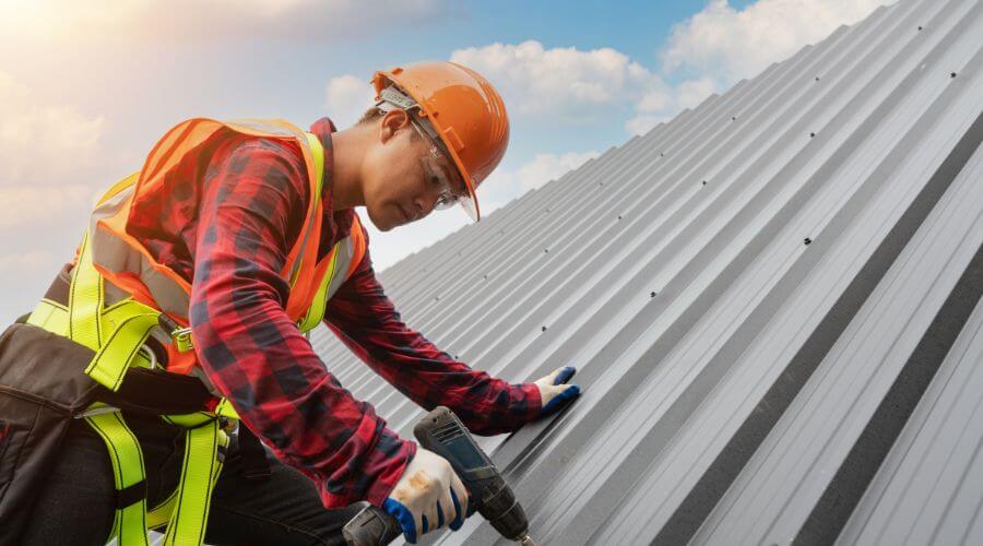 Professional gutter cleaning in Deer Creek, OK